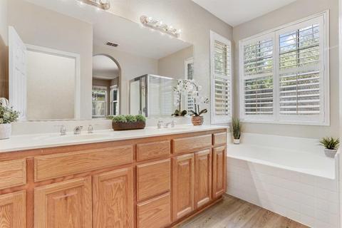 2210 Gibralter Ln, Tracy, CA 95377 photo 23