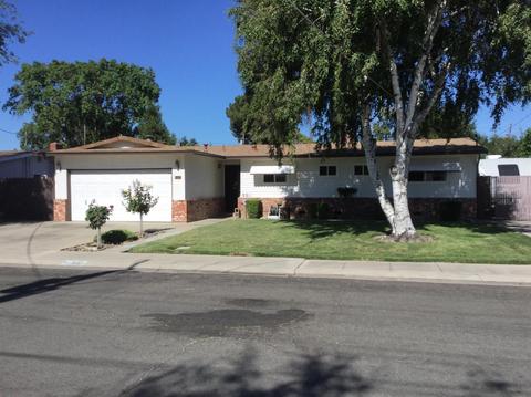 551 Curry Ave, Modesto, CA 95354 photo 3