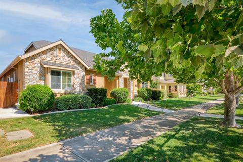 1728 Cornerstone Dr, Ripon, CA 95366 photo 3