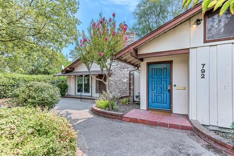 792 Elmwood Dr, Davis, CA 95616 photo 9