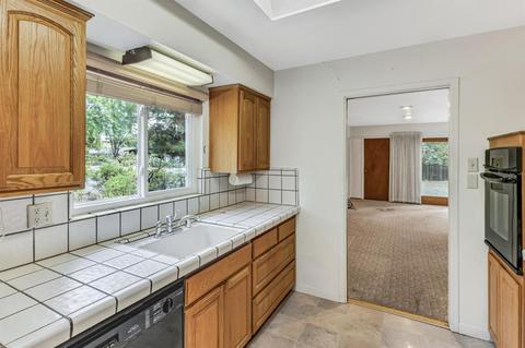 792 Elmwood Dr, Davis, CA 95616 photo 23