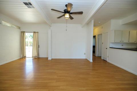 2126 Ellis St, Modesto, CA 95354 photo 17