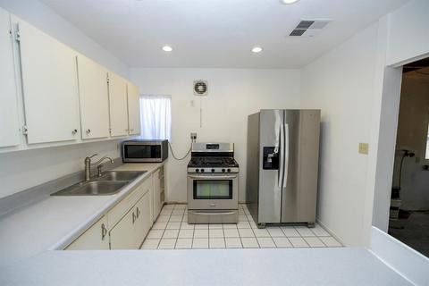 2126 Ellis St, Modesto, CA 95354 photo 19