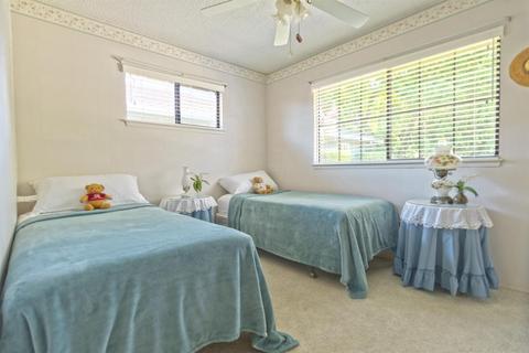 549 York St, Lodi, CA 95240 photo 36