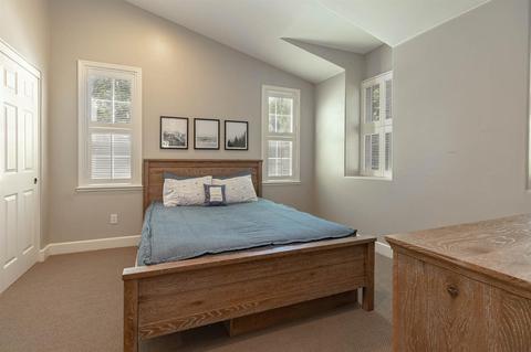 2011 Fairway Oaks Dr, Ripon, CA 95366 photo 33