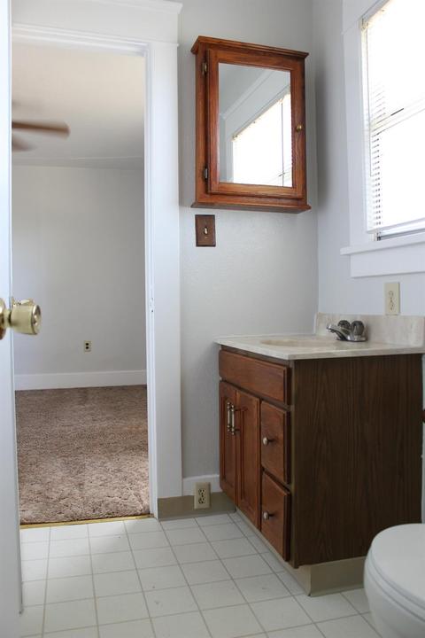21794 N Davis Rd, Lodi, CA 95242 photo 6