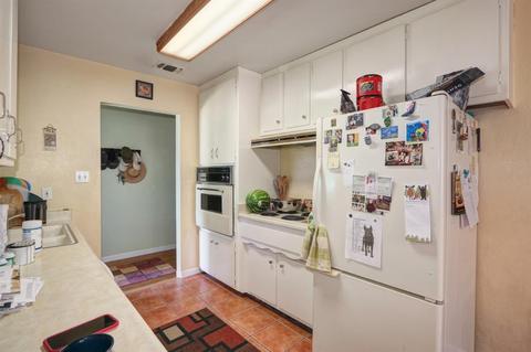 5945 Marlin Cir, Carmichael, CA 95608 photo 4