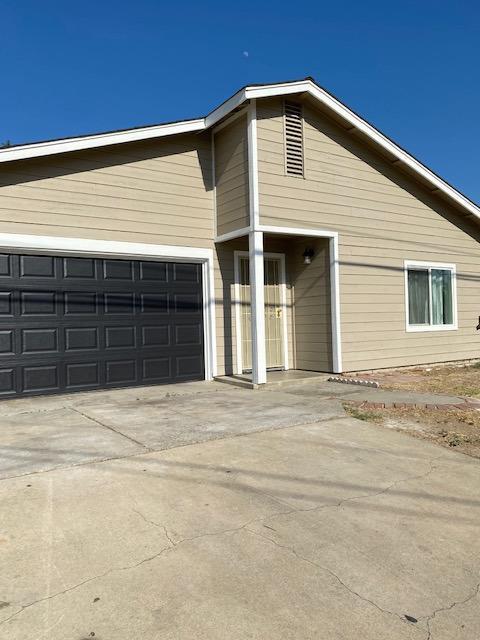 722 Herndon Rd, Modesto, CA 95351 photo 3