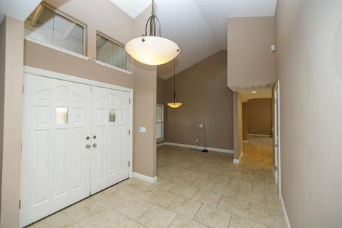 920 Foxcroft Ln, Modesto, CA 95355 photo 7