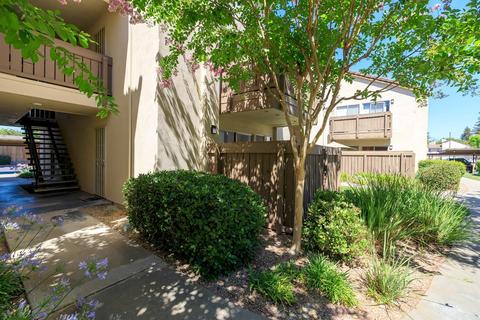 3701 Colonial Dr #65, Modesto, CA 95356 photo 2