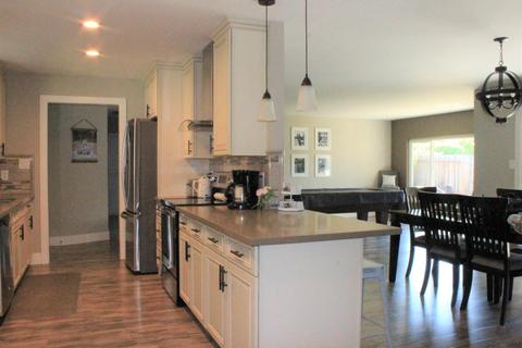6200 Meadowvista Dr, Carmichael, CA 95608 photo 3