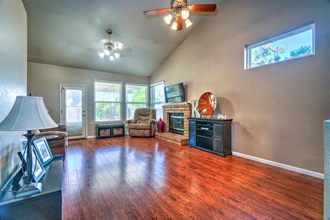 326 Vasche Ave, Turlock, CA 95382 photo 4