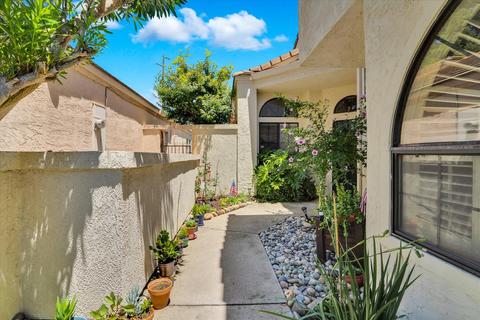 1161 Copper Verde Ln, Modesto, CA 95355 photo 4