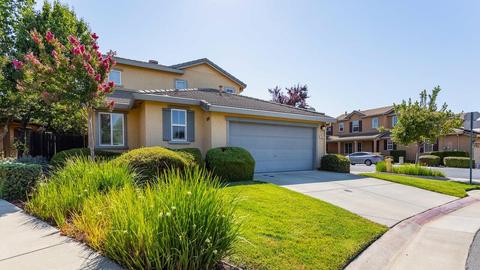 695 Courtyards Loop, Lincoln, CA 95648 photo 3