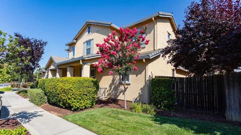 695 Courtyards Loop, Lincoln, CA 95648 photo 5