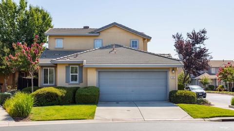 695 Courtyards Loop, Lincoln, CA 95648 photo 2