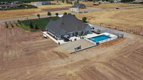 9270 Paddon Dr, Escalon, CA 95320 photo 31