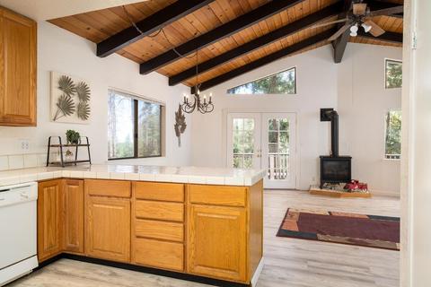 6346 Pine Needle Ln, Placerville, CA 95667 photo 8