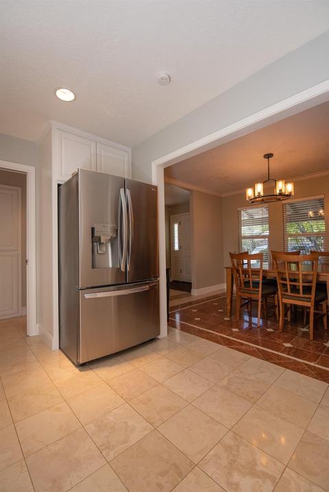3700 Swain Dr, Modesto, CA 95356 photo 14