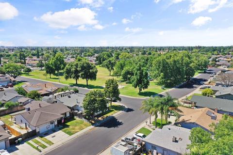706 Emerald Pl, Manteca, CA 95336 photo 10