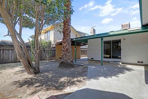 706 Emerald Pl, Manteca, CA 95336 photo 5