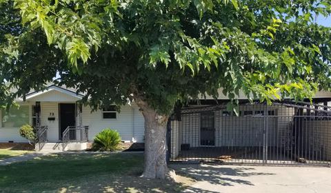 79 3rd Ave, Gustine, CA 95322 photo 2