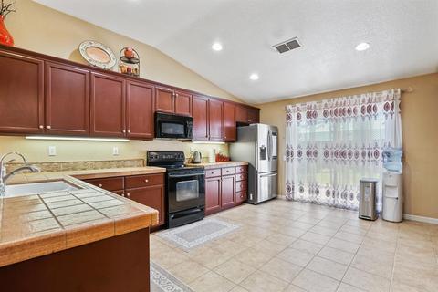 3213 Dewar Ln, Turlock, CA 95382 photo 11