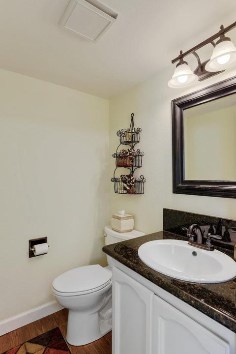 3720 Drakeshire Dr, Modesto, CA 95356 photo 32