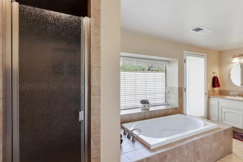3720 Drakeshire Dr, Modesto, CA 95356 photo 47