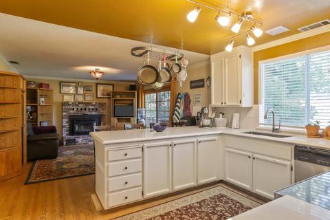 242 Rainier Dr, Lodi, CA 95242 photo 13