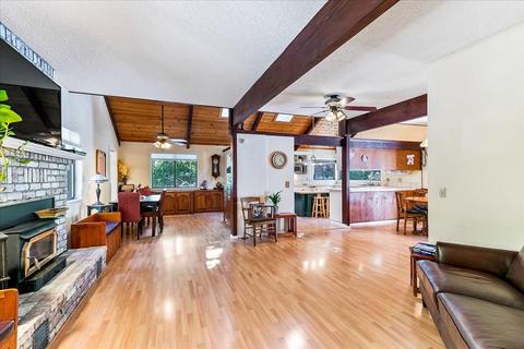 11260 Edward Dr, Grass Valley, CA 95949 photo 3