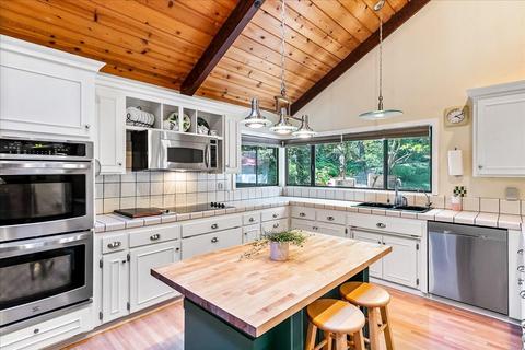 11260 Edward Dr, Grass Valley, CA 95949 photo 5