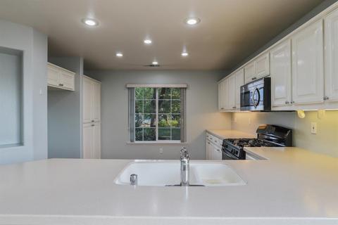 3501 Kentfield Ct, Modesto, CA 95355 photo 9