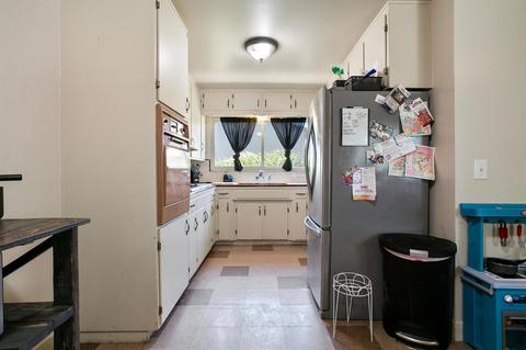 1715 Ardmor Ave, Modesto, CA 95350 photo 21