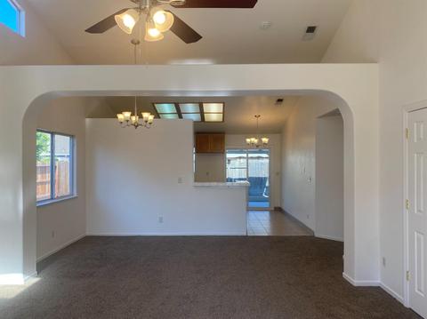 4483 Reflection Ave, Turlock, CA 95382 photo 2