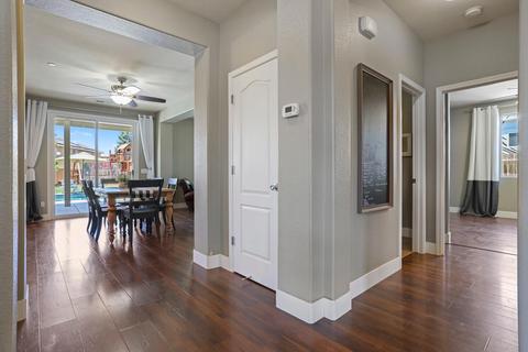 571 Sepp Ct, Ripon, CA 95366 photo 12