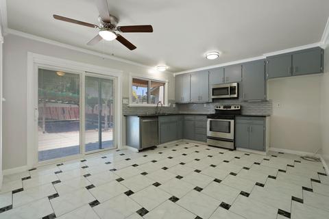 1385 Mitchell Ln, Manteca, CA 95336 photo 12