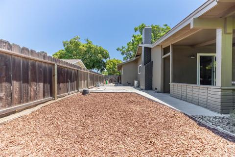933 Dyer Ln, Modesto, CA 95350 photo 28
