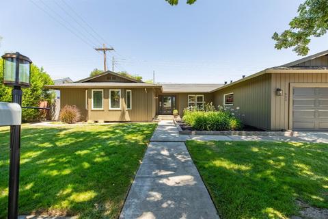933 Dyer Ln, Modesto, CA 95350 photo 2