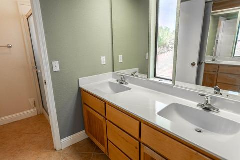 3044 Wolfe Ct, Antelope, CA 95843 photo 10