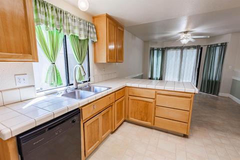 3044 Wolfe Ct, Antelope, CA 95843 photo 6