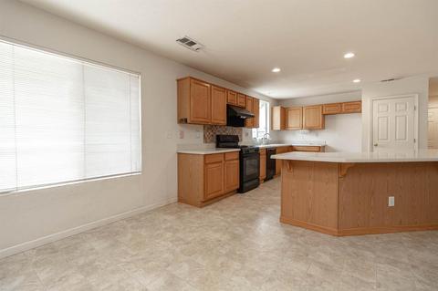 425 Sanderling Dr, Patterson, CA 95363 photo 11