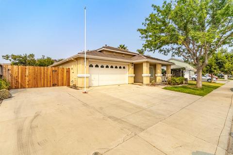 425 Sanderling Dr, Patterson, CA 95363 photo 2