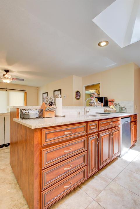 1705 Springwood Dr, Modesto, CA 95350 photo 14