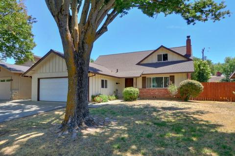 2102 Whittier Dr, Davis, CA 95618 photo 1