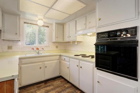 2102 Whittier Dr, Davis, CA 95618 photo 13