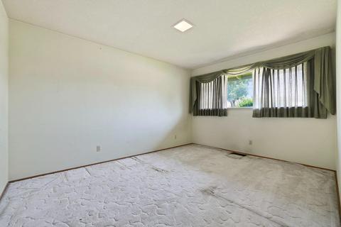 1817 Devonshire Ave, Modesto, CA 95355 photo 62