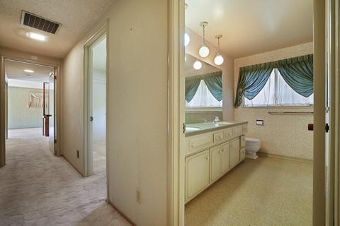 1817 Devonshire Ave, Modesto, CA 95355 photo 60