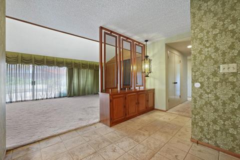 1817 Devonshire Ave, Modesto, CA 95355 photo 8