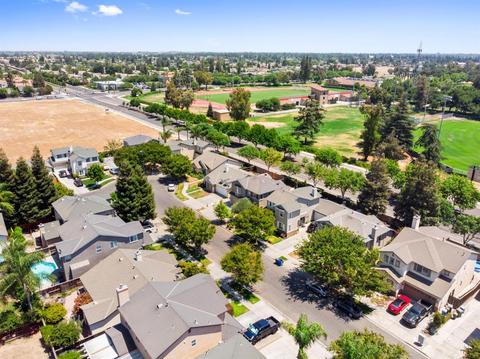 242 Meandering Ln, Turlock, CA 95382 photo 4